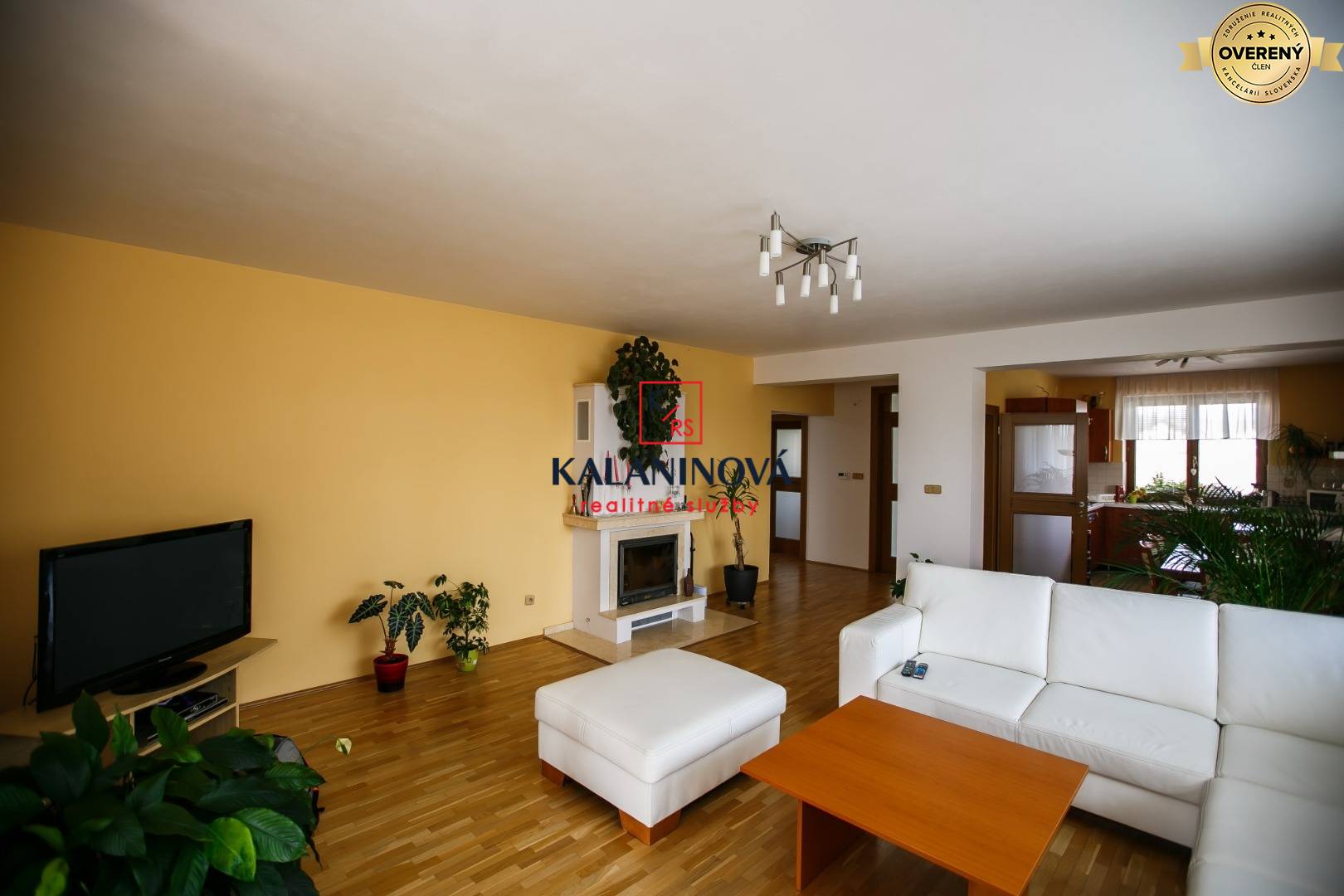 IMG_3429 8 obývačka1.jpg