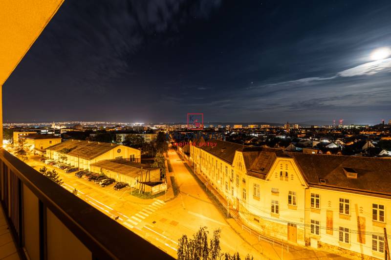 DSC07291-HDR.jpg DSC07291-HDR.jpg